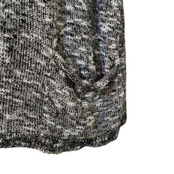 Express Womens Tunic Sweater Size XS/S Oversized Black White Short Dolman Sleeve - Picture 5 of 11